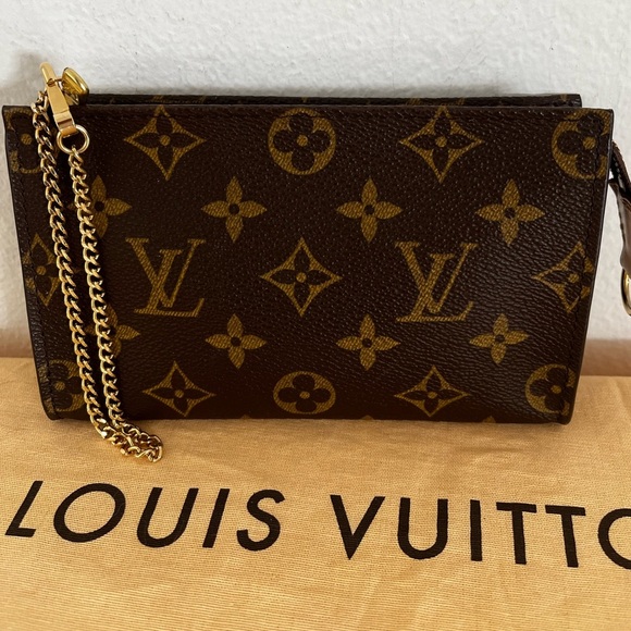 Louis Vuitton Monogram Mini Pouchette with Wristlet Chain and unbrand crossbody - Picture 5 of 16